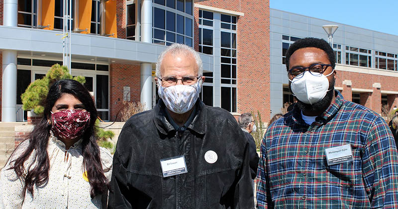 Ed Sawan, center, shown with Nimanthi Nandasiri, left, and Munonyedi Egbo, recipients of the fellowship Sawan endowed in his late wife’s memory.