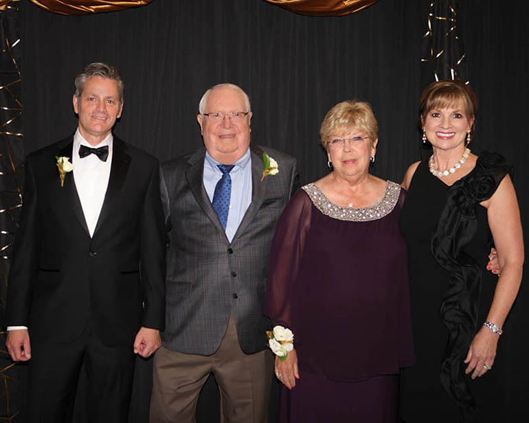 Longtime WSU supporters Ralph and Sue Vautravers were recognized as new Lifetime Achievement members during the Fairmount Society gala.